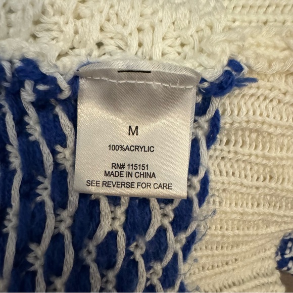 Rare Romeo & Juliet Couture Contrast Trim Textured Knit Sweater Sz M Blue Cream - Picture 8 of 10